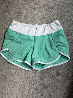 Women's Mint Green Hylete Iris shorts with lining